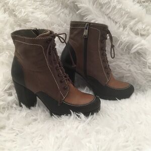 Fellini Platform Boots Size 37 6.5 Brown Black Lace Zip Soft Leather Heels